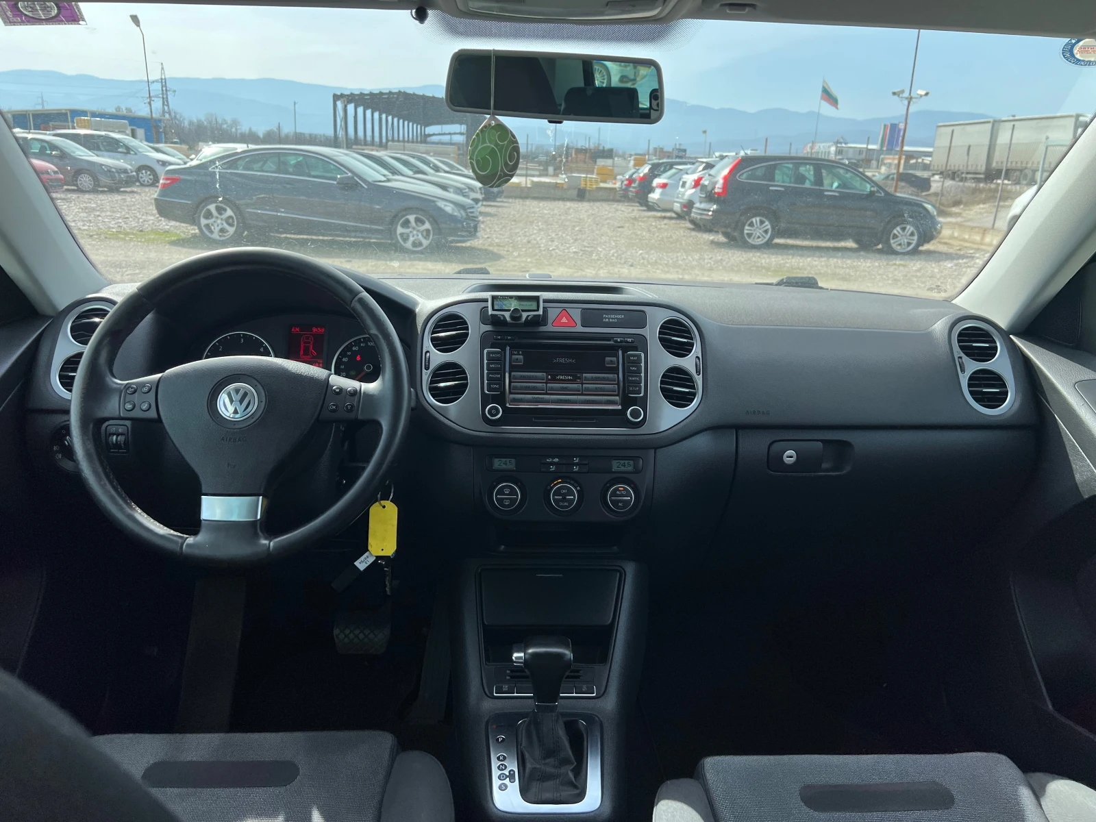 VW Tiguan 2.0 DI 4X4 | Mobile.bg   14