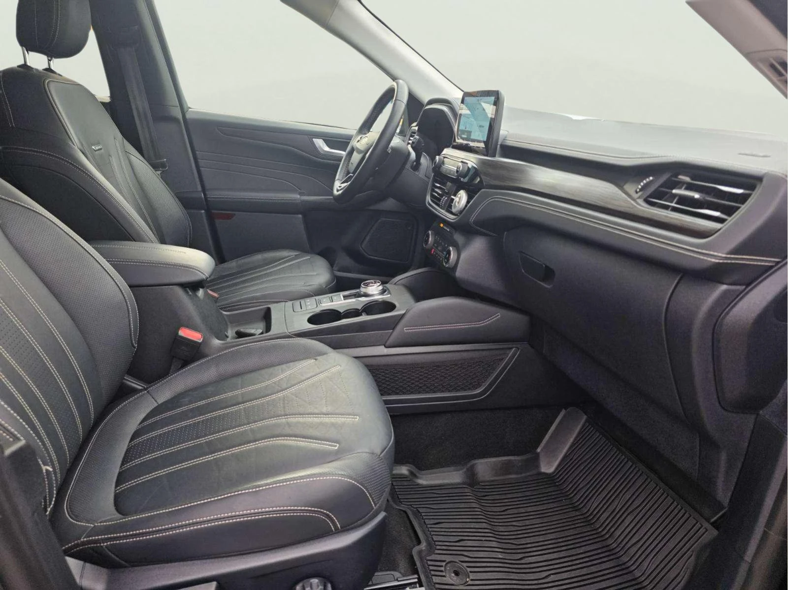 Ford Kuga 2.5 FHEV - изображение 9