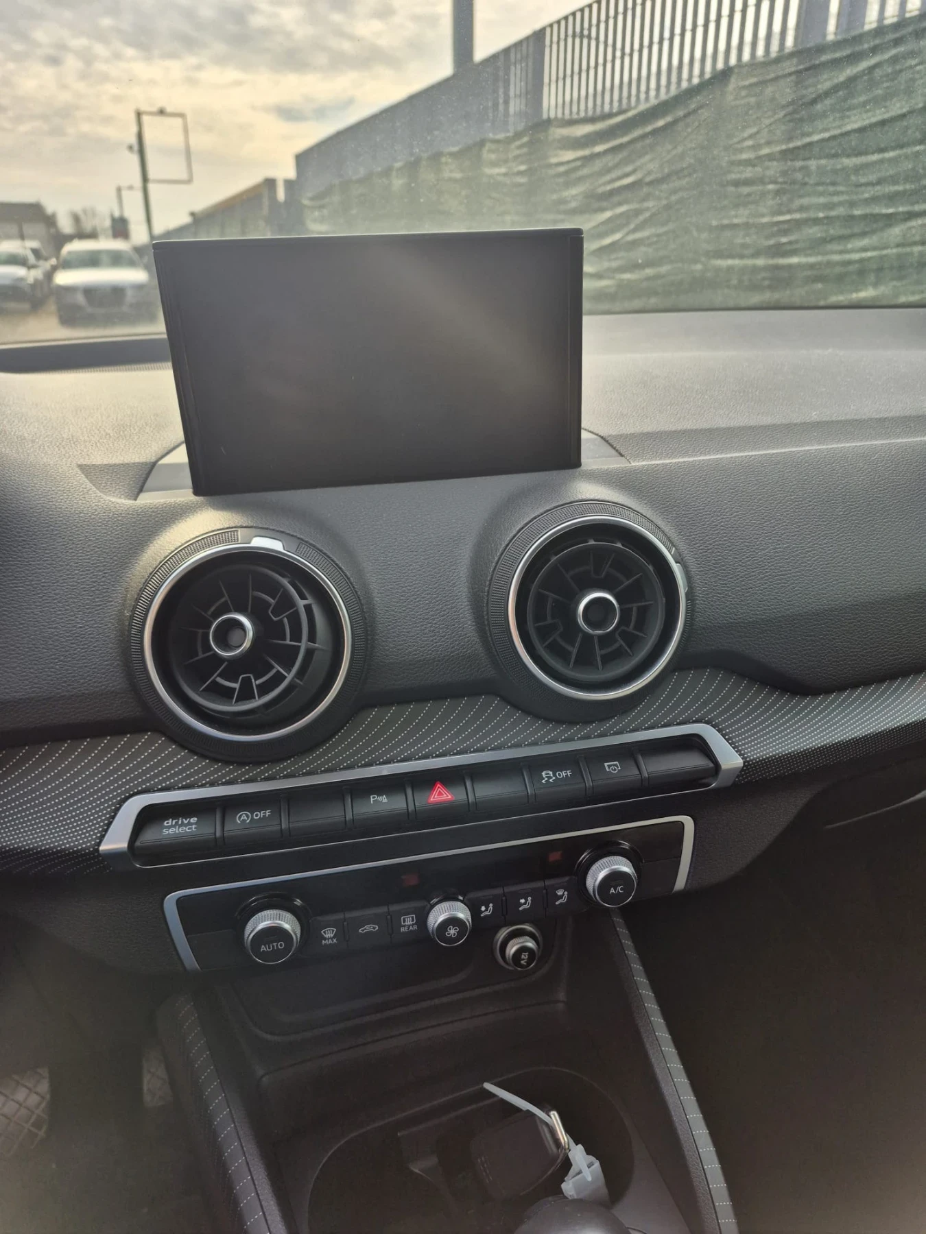 Audi Q2 1.6 TDI 116 103000�� | Mobile.bg � ����������� 14