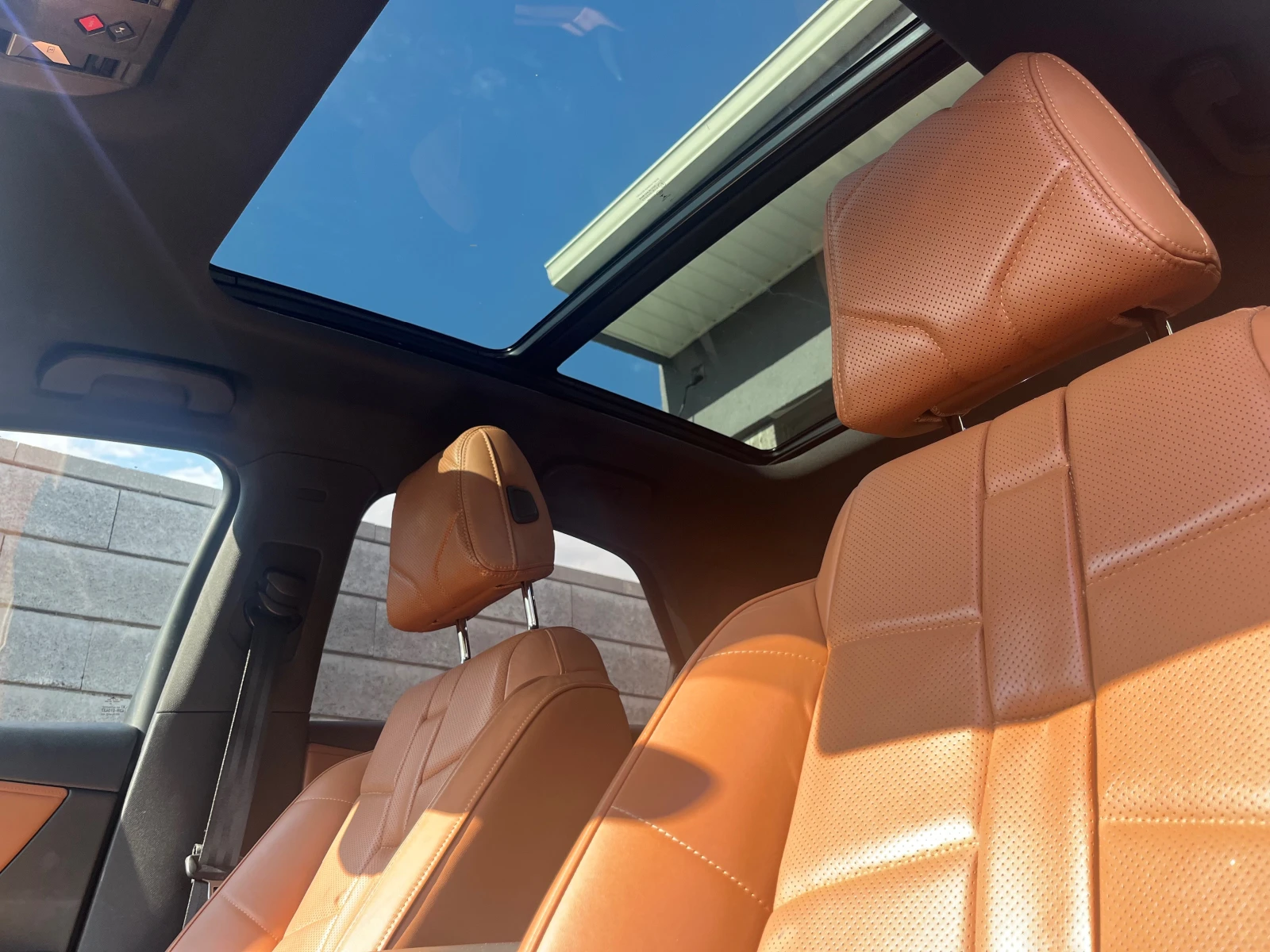 DS DS 7 Crossback Opera 4x4 Pano Night Keyless, снимка 8 - Автомобили и джипове - 54142130