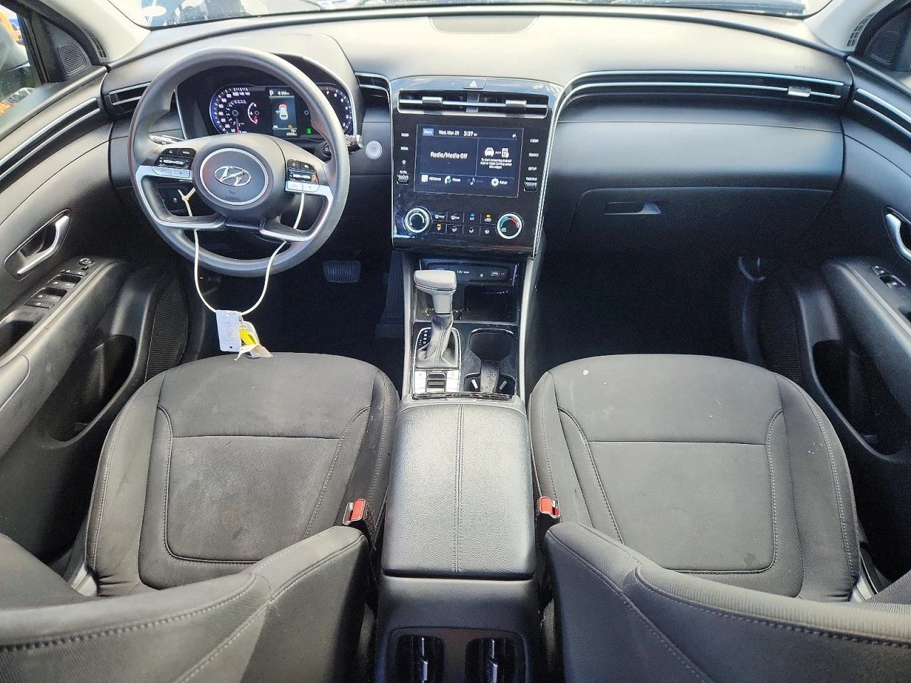 Hyundai Tucson 2.5l Sel, снимка 8 - Автомобили и джипове - 54259626