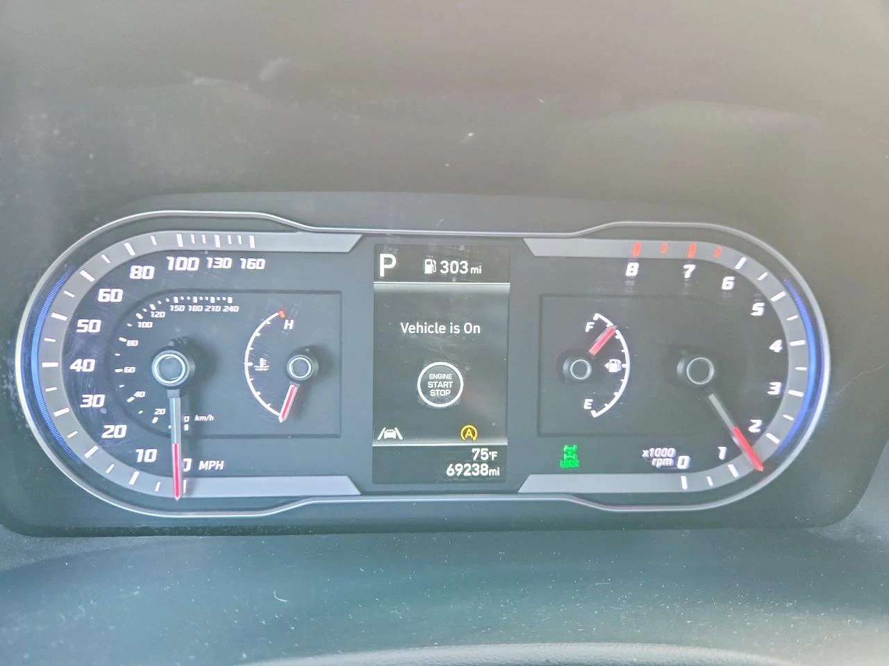 Hyundai Tucson 2.5l Sel, снимка 9 - Автомобили и джипове - 54259626