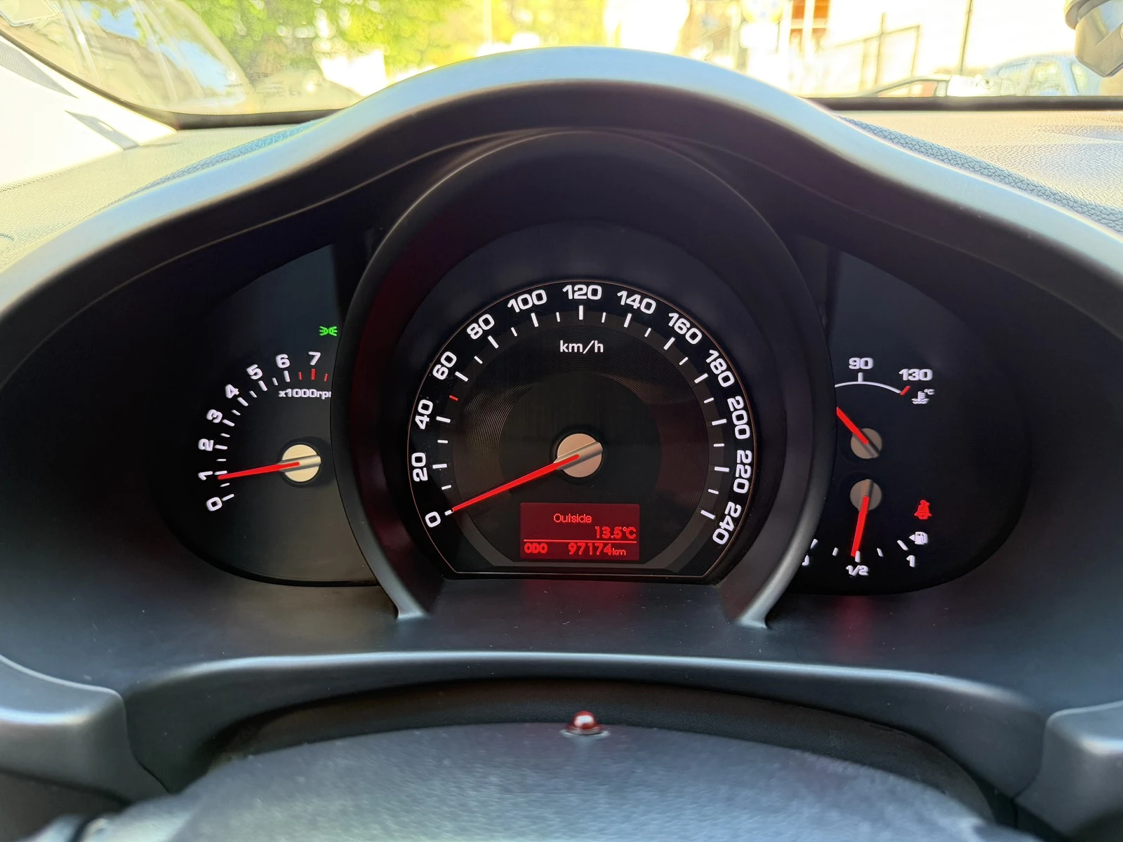 Kia Sportage, снимка 5 - Автомобили и джипове - 54333654