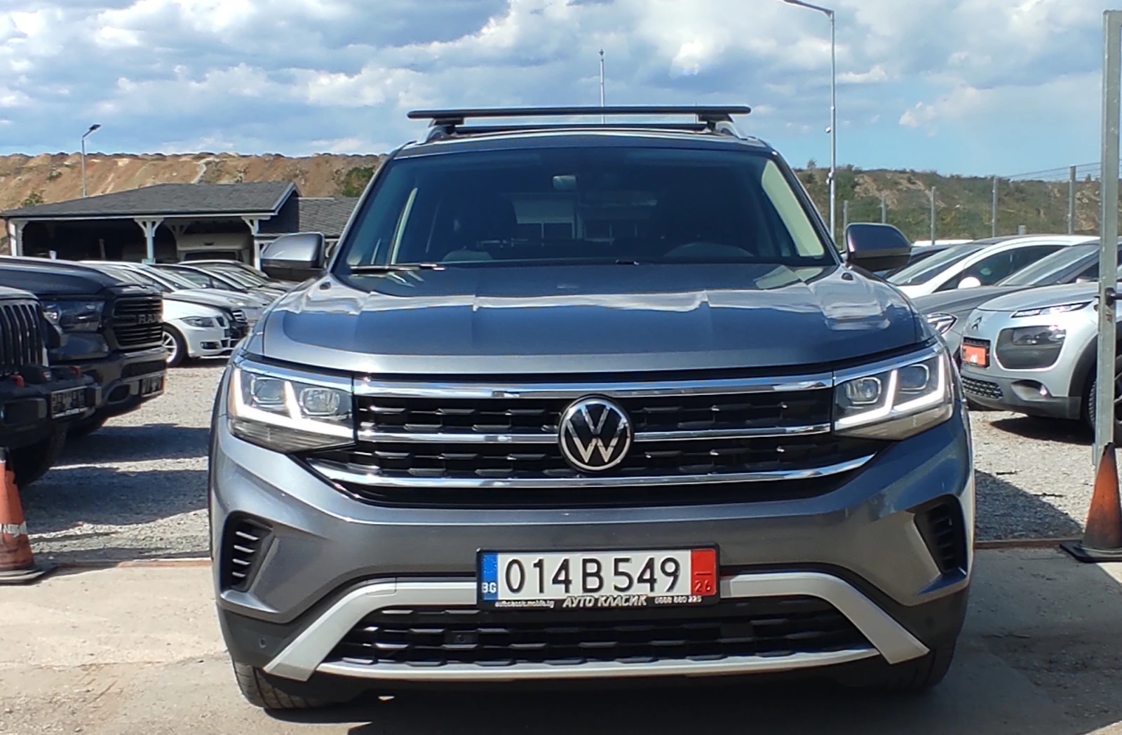 VW Atlas 4-MOTION: 3.6I-V6; 6-МЕСТА: FULL!!!, снимка 2 - Автомобили и джипове - 54344584