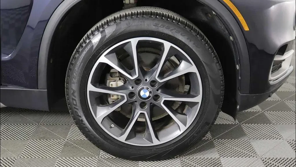 BMW X5 xDrive35i, снимка 17 - Автомобили и джипове - 54401639