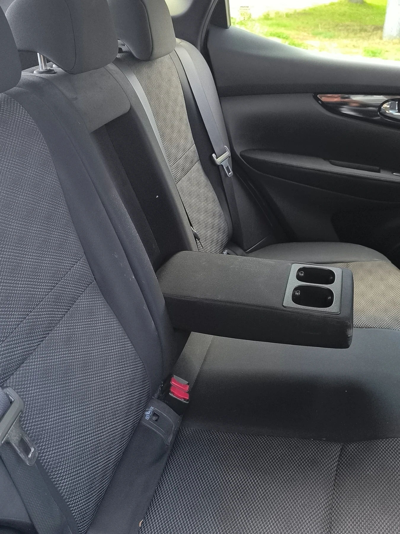 Nissan Qashqai, снимка 6 - Автомобили и джипове - 55422619