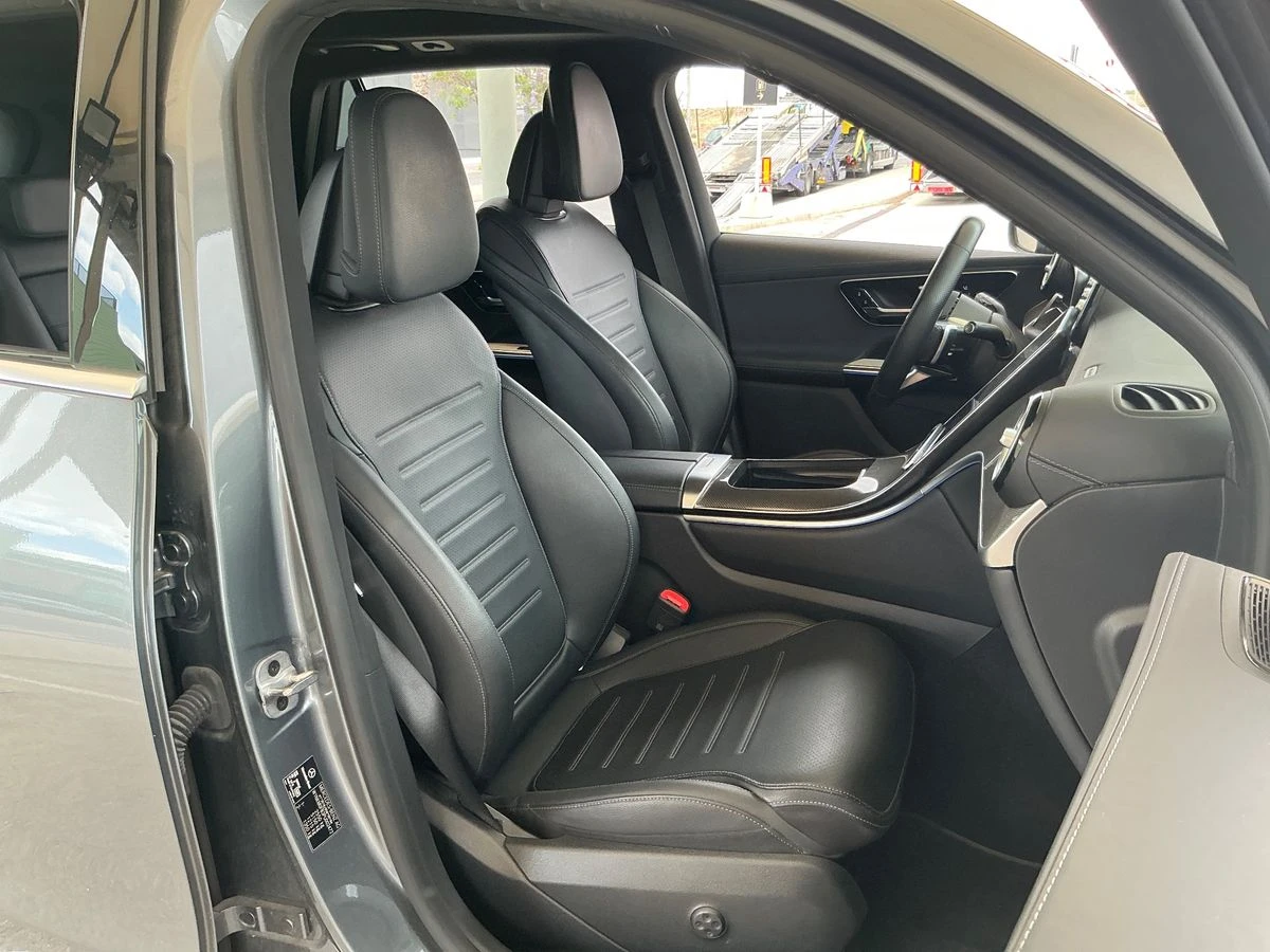 Mercedes-Benz GLC 220 Mild-Hybrid 4Matic AMG Line, снимка 8 - Автомобили и джипове - 55900883