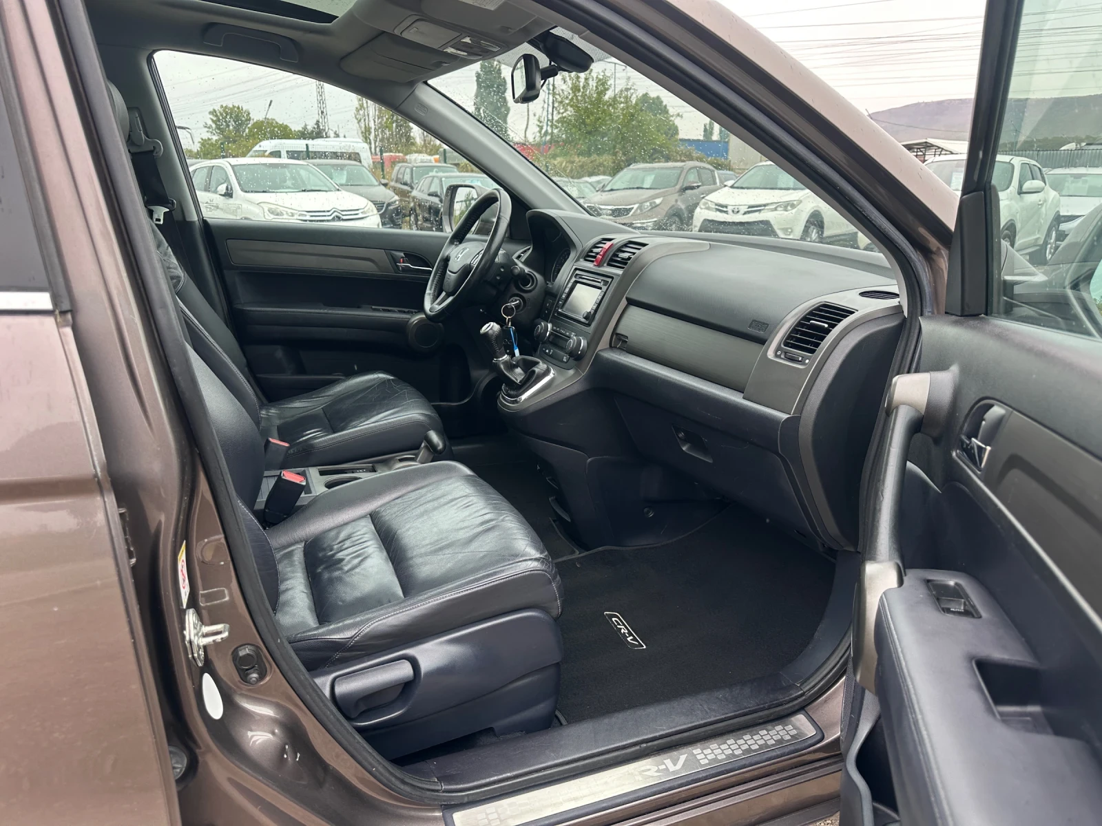 Honda Cr-v 2.0-FACE-EXECUTIVE-РЪЧКА-1-СТВЕНИК-1Г-ГАРАНЦИЯ!, снимка 10 - Автомобили и джипове - 56226611