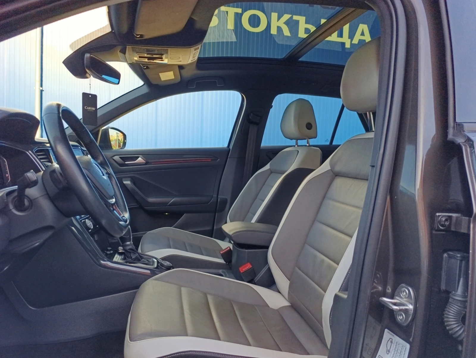 VW T-Roc 2.0 TSI DSG 4M., снимка 13 - Автомобили и джипове - 56430199