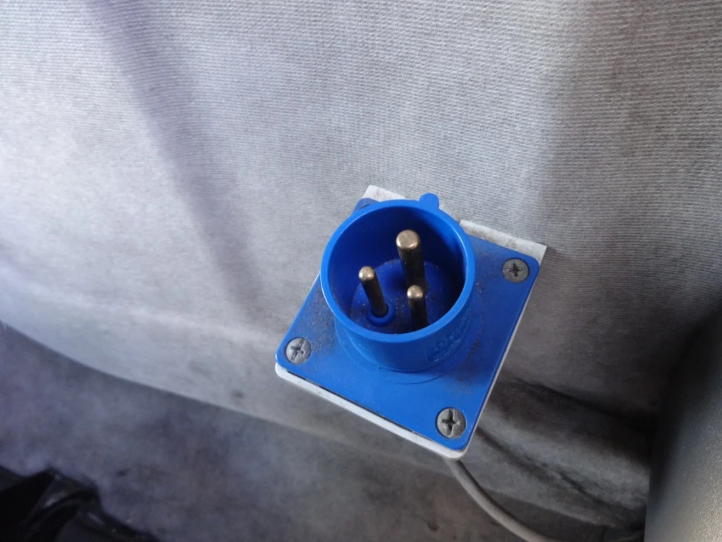 Iveco 35s11  * *  | Mobile.bg   13