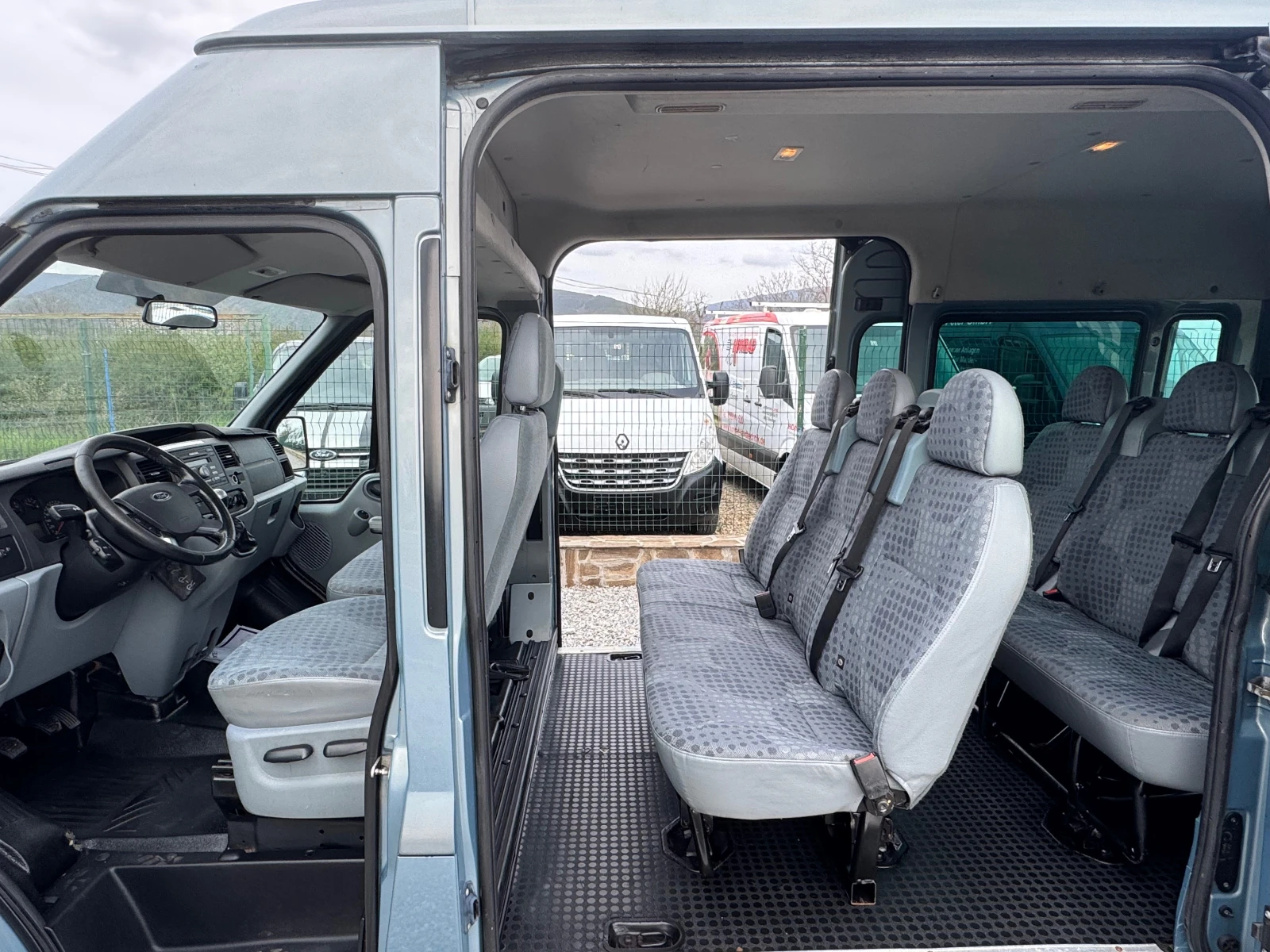 Ford Transit 2.2TDI* 2012�* ��������* ��������* 6��* 140��* 9 � | Mobile.bg � ����������� 13