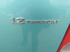 Opel Agila 1.2 I, 95000 км., 4 цилиндъра, климатик , снимка 7