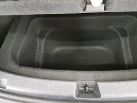 Tesla Model Y LONG RANGE DUAL MOTOR LED NAVI 92% SoH, снимка 6