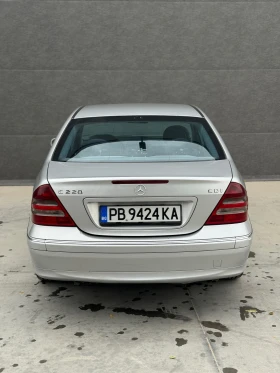 Mercedes-Benz C 220, снимка 6