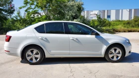 Skoda Octavia VISION / 1.5 TSI 150 .. / 44   | Mobile.bg    6