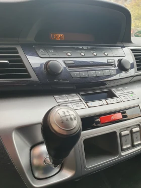 Honda Fr-v 2.2 ictdi, снимка 10