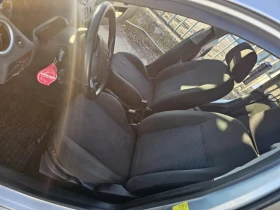 Ford Fiesta GHIA - 2700 € / 5280.74 лв. - 41780326 16