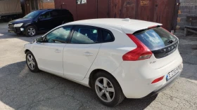 Volvo V40 D2 - 3800 € / 7432.15 лв. - 28488141 2