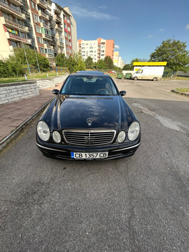 Mercedes-Benz E 320, снимка 7 - Автомобили и джипове - 46161369