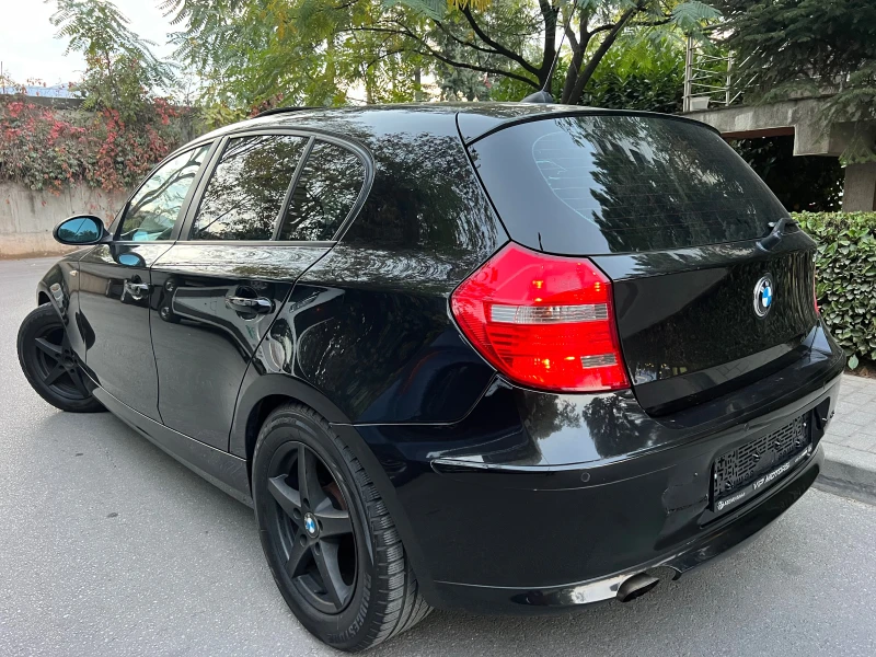 BMW 116 FACELIFT/NAVI/6sk/PODGREV/UNIKAT, снимка 4 - Автомобили и джипове - 47855570