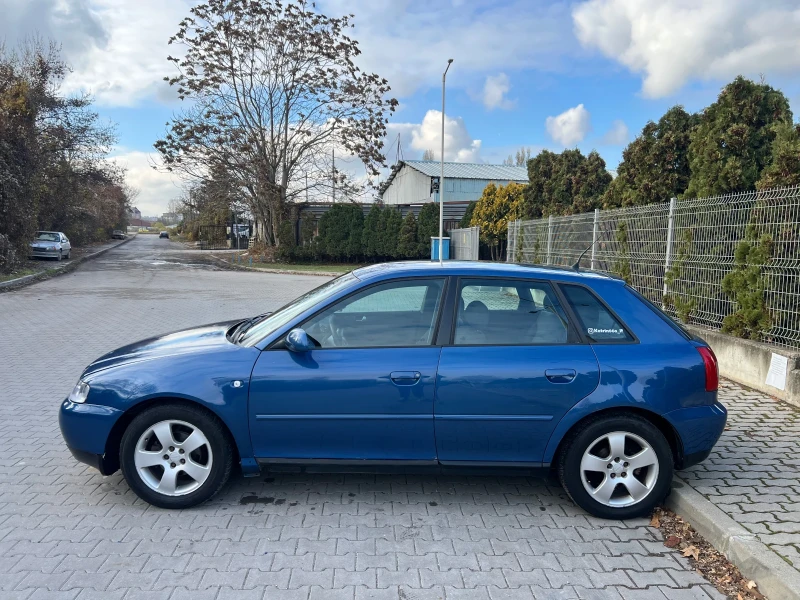 Audi A3 1.6i, снимка 2 - Автомобили и джипове - 47990675