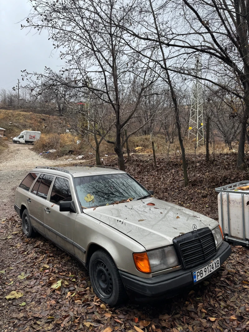 Mercedes-Benz 124 Mercedes W124 300D, снимка 1 - Автомобили и джипове - 48207700