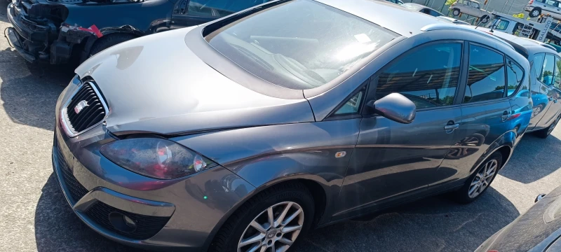 Seat Altea XL 1.4i /1.9/2.0TDi, снимка 2 - Автомобили и джипове - 52062862