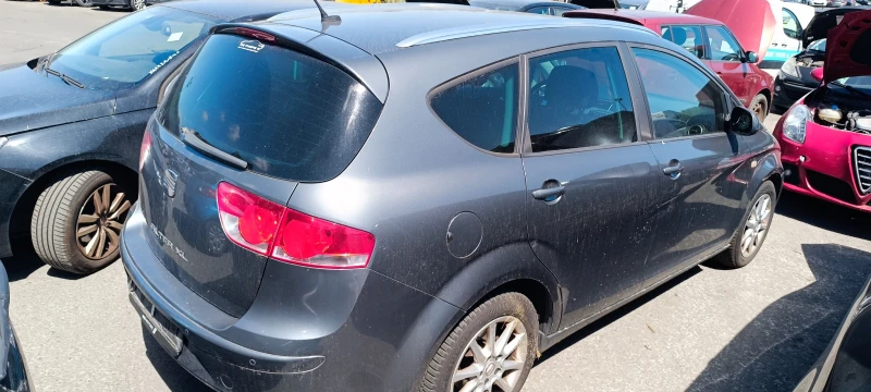 Seat Altea XL 1.4i /1.9/2.0TDi, снимка 4 - Автомобили и джипове - 52062862