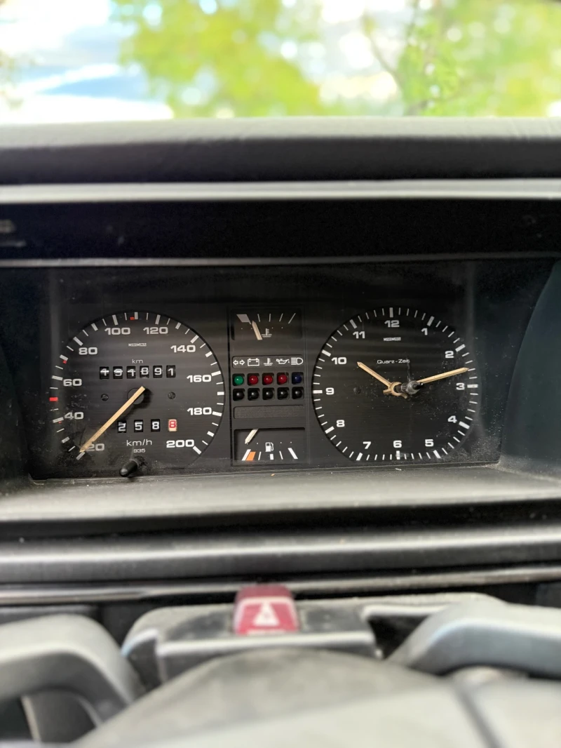 VW Golf 2 1.3i 190хил км /БЕЗ ТОЧКА РЪЖДА/, снимка 13 - Автомобили и джипове - 52147620