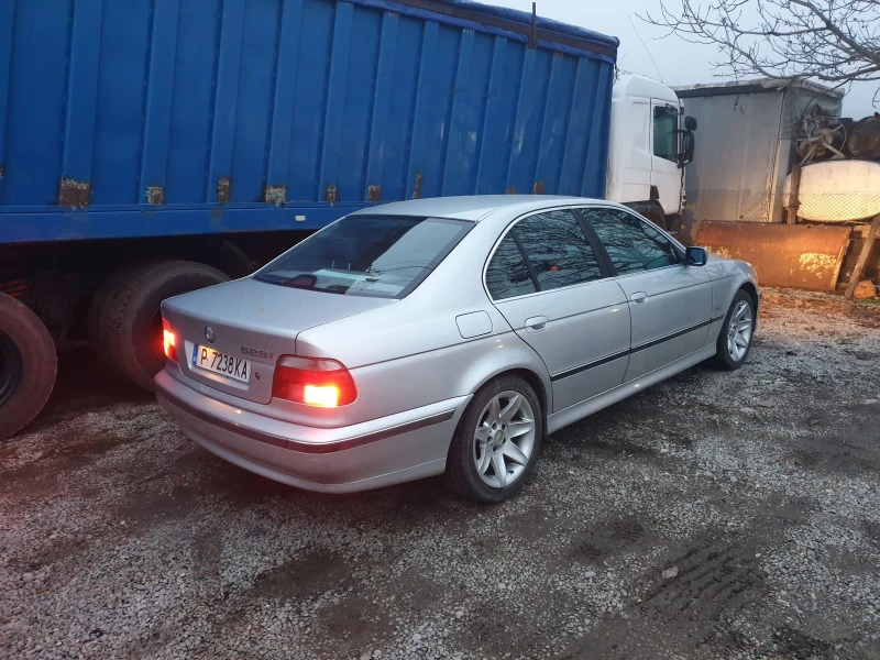 BMW 528 193кс, снимка 3 - Автомобили и джипове - 52434502