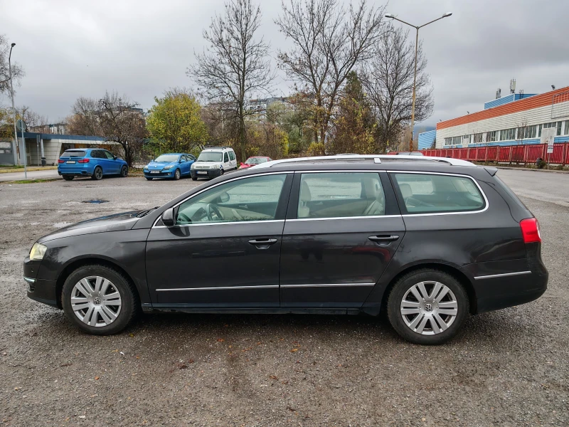 VW Passat, снимка 2 - Автомобили и джипове - 52604282