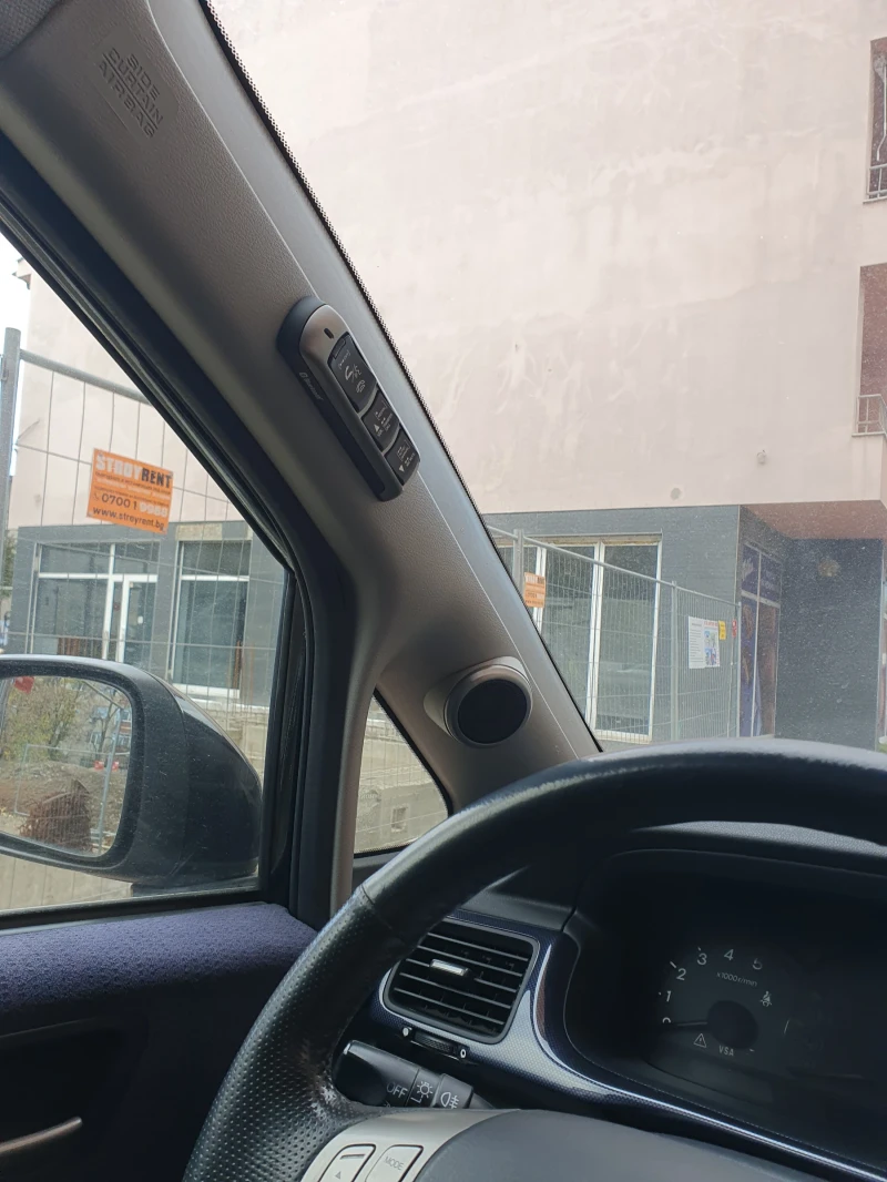 Honda Fr-v 2.2 ictdi, снимка 13 - Автомобили и джипове - 52883268