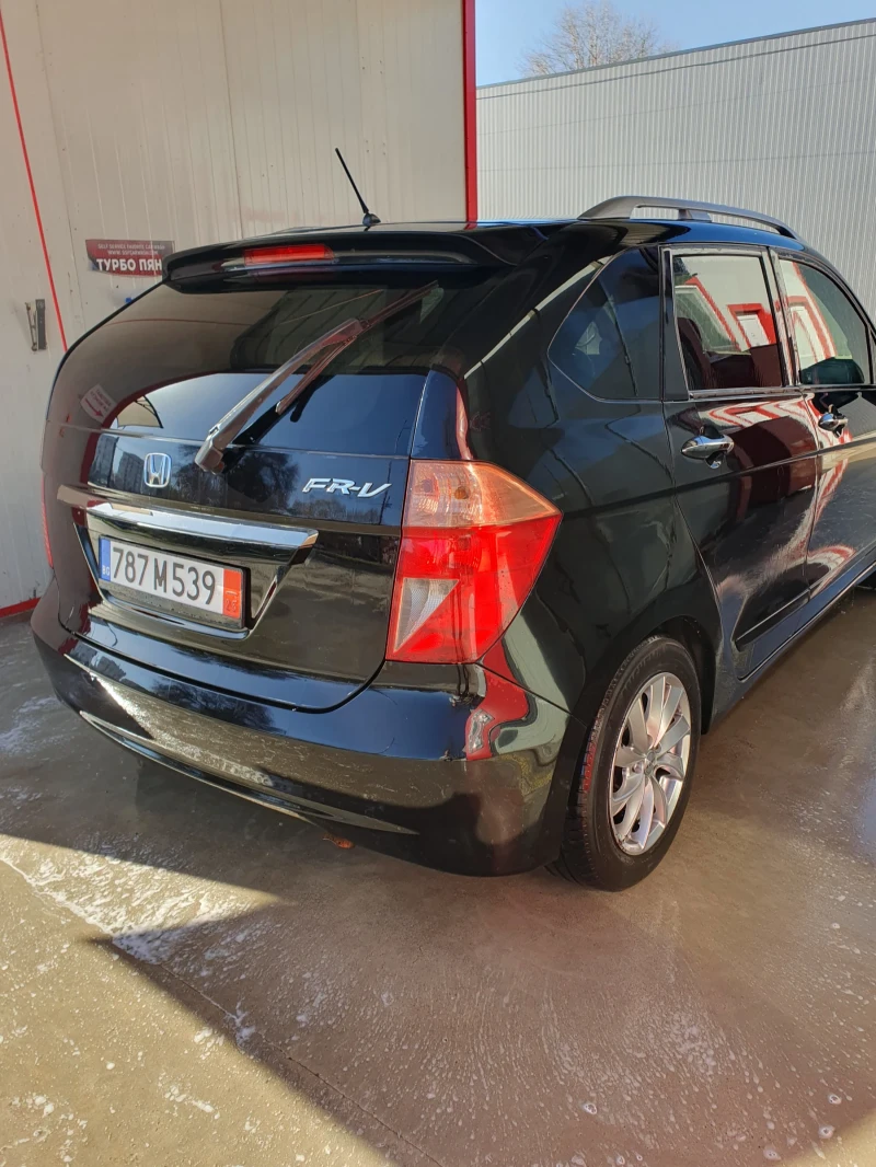 Honda Fr-v 2.2 ictdi, снимка 5 - Автомобили и джипове - 52883268