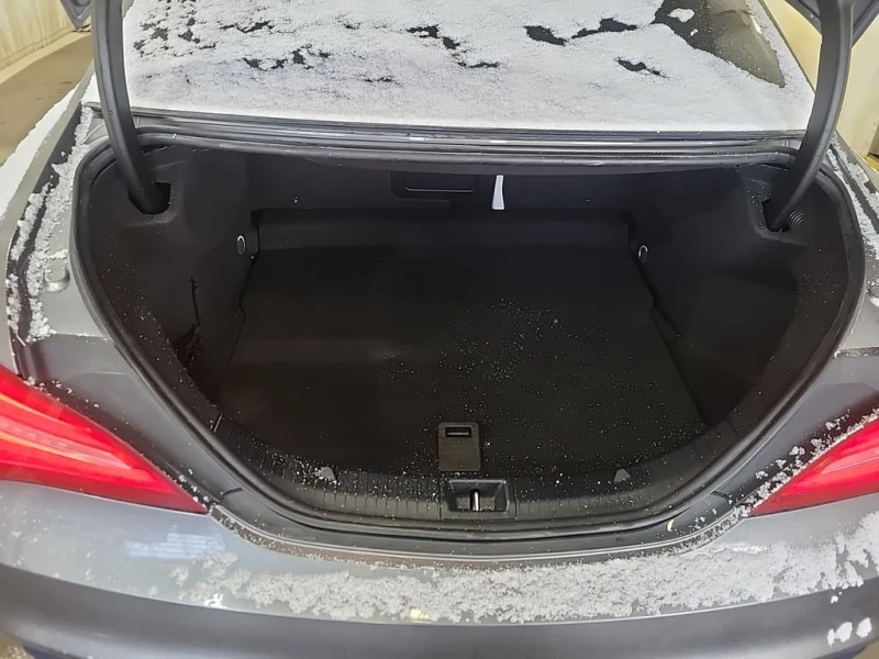 Mercedes-Benz CLA * 250 * CARFAX * БЕЗ ПЪРВОНАЧАЛНА ВНОСКА, снимка 16 - Автомобили и джипове - 52903436
