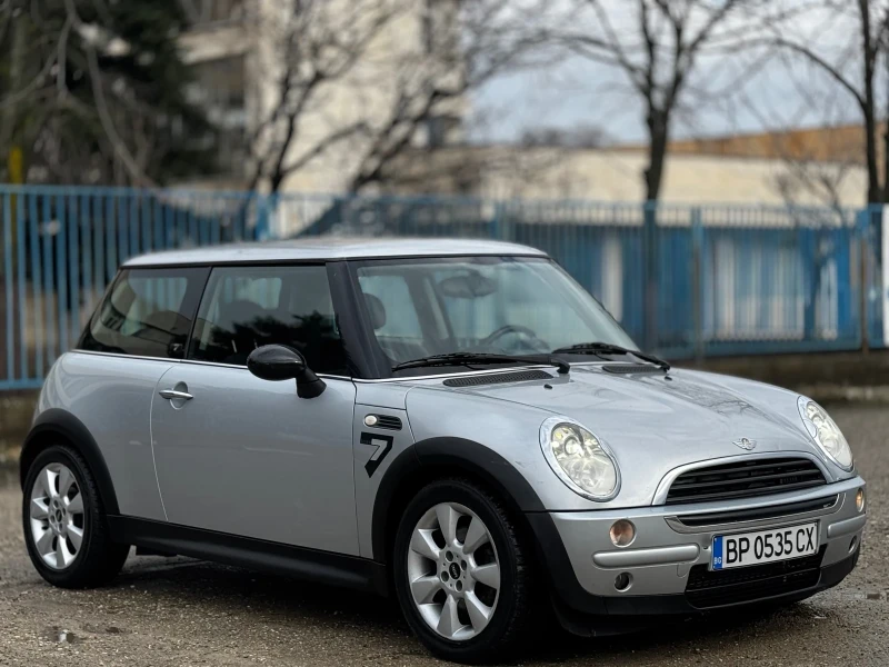Mini D one 1.4D4D/ПОДГРЕВ/ИТАЛИЯ, снимка 7 - Автомобили и джипове - 53410317