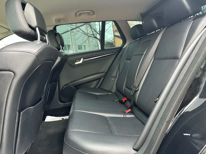 Mercedes-Benz C 200, снимка 9 - Автомобили и джипове - 53532066