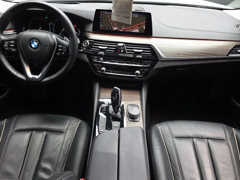 BMW 530 530I Luxury Plus, снимка 7 - Автомобили и джипове - 55505362