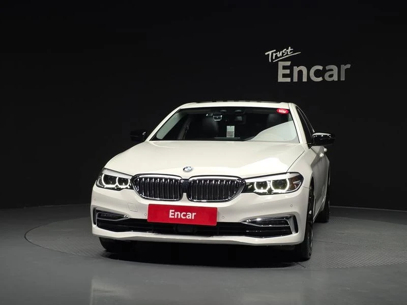 BMW 530 530I Luxury Plus, снимка 2 - Автомобили и джипове - 55505362