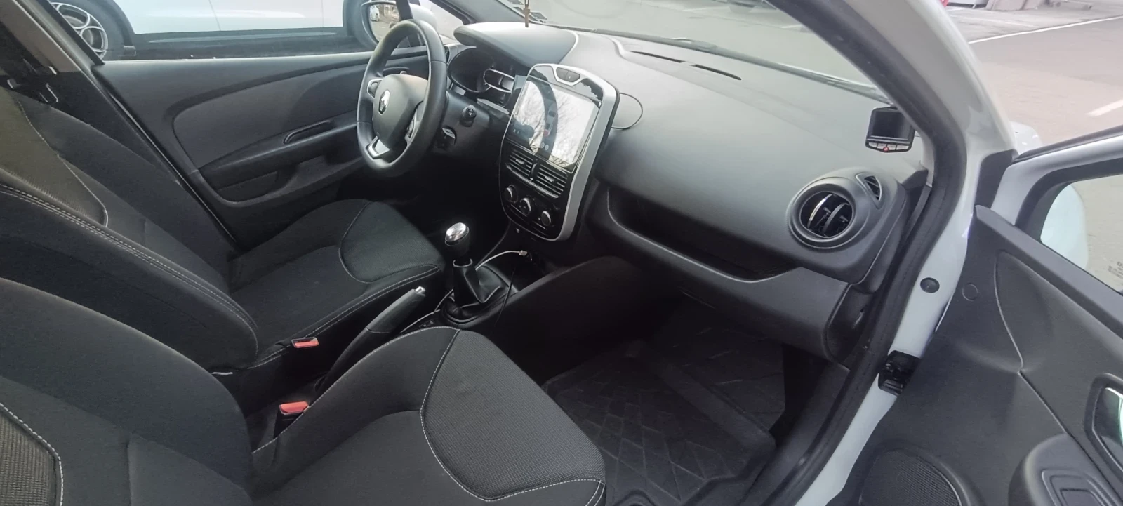 Renault Clio IV Grandtour - изображение 9