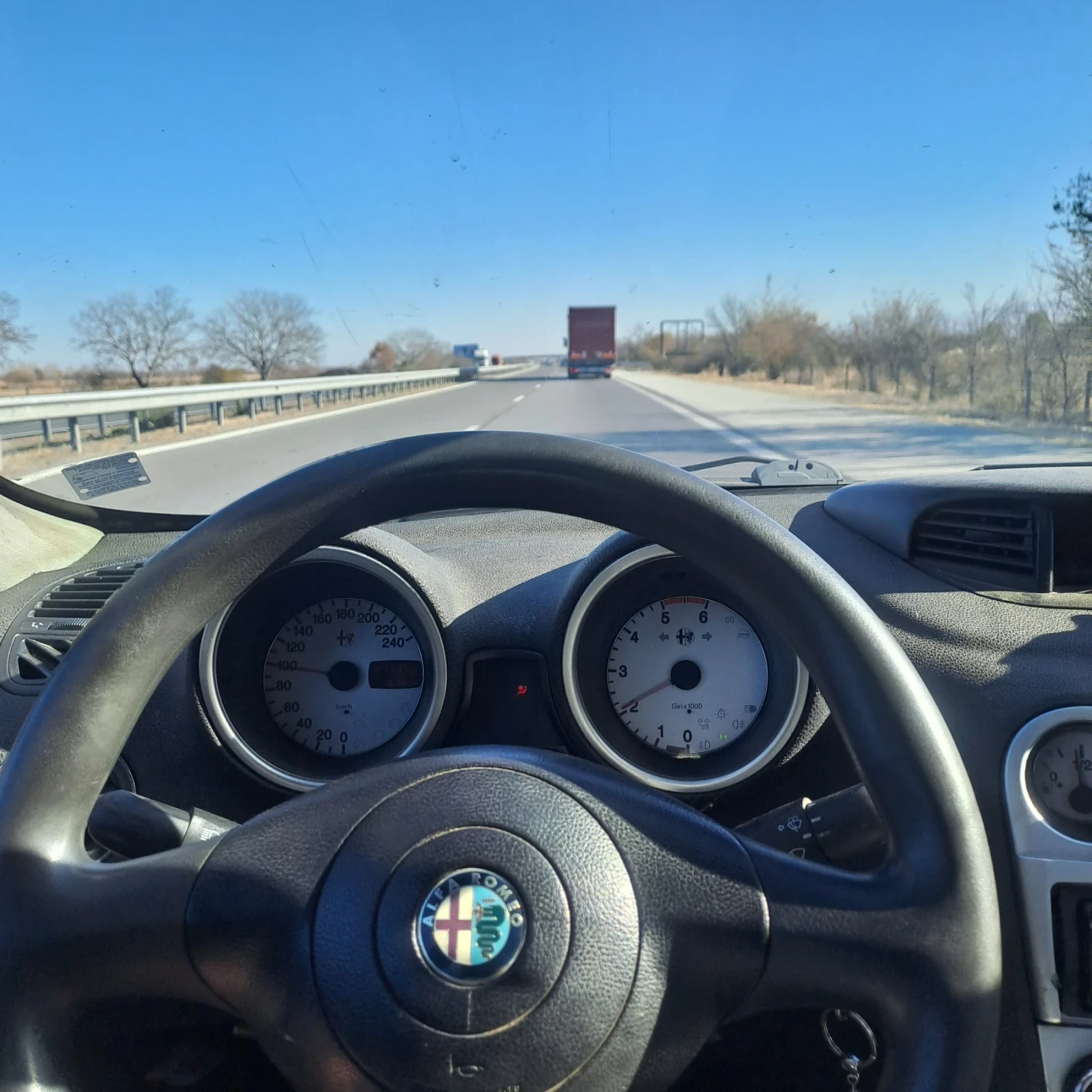 Alfa Romeo 156 1.9 - изображение 2