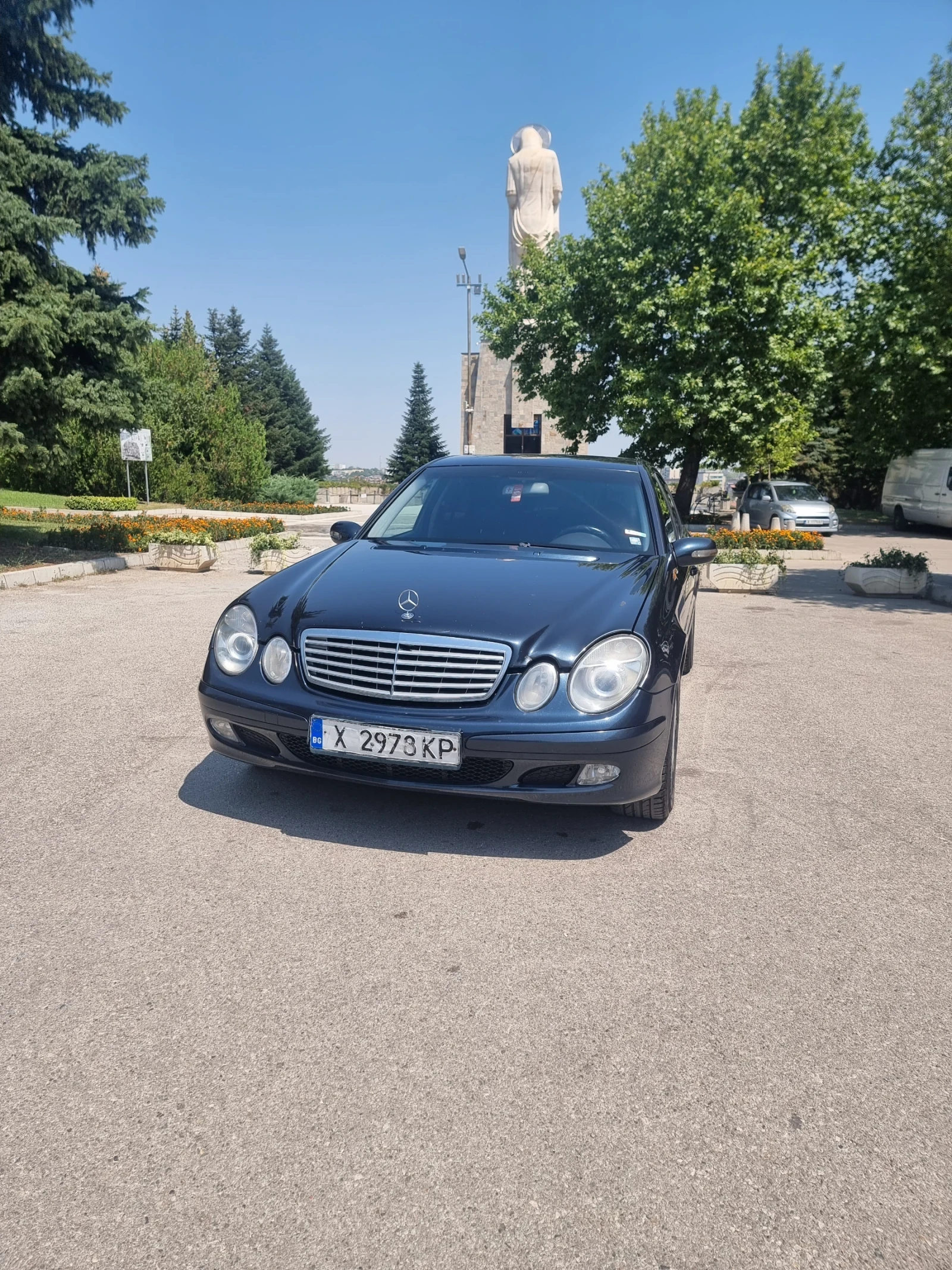 Mercedes-Benz E 220  - изображение 2