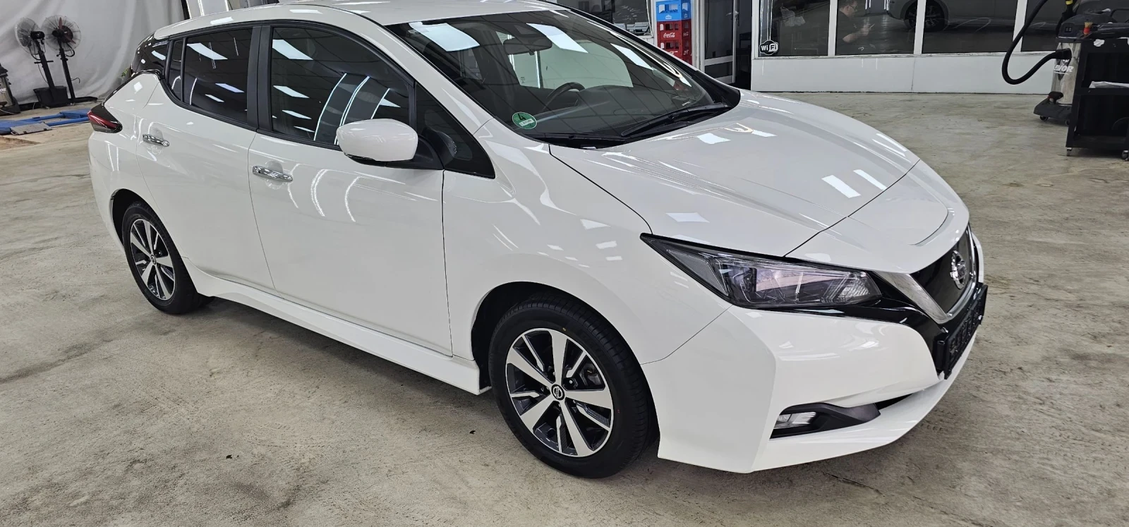 Nissan Leaf  N-CONNECTA 98%Германия сервизна история  - изображение 2