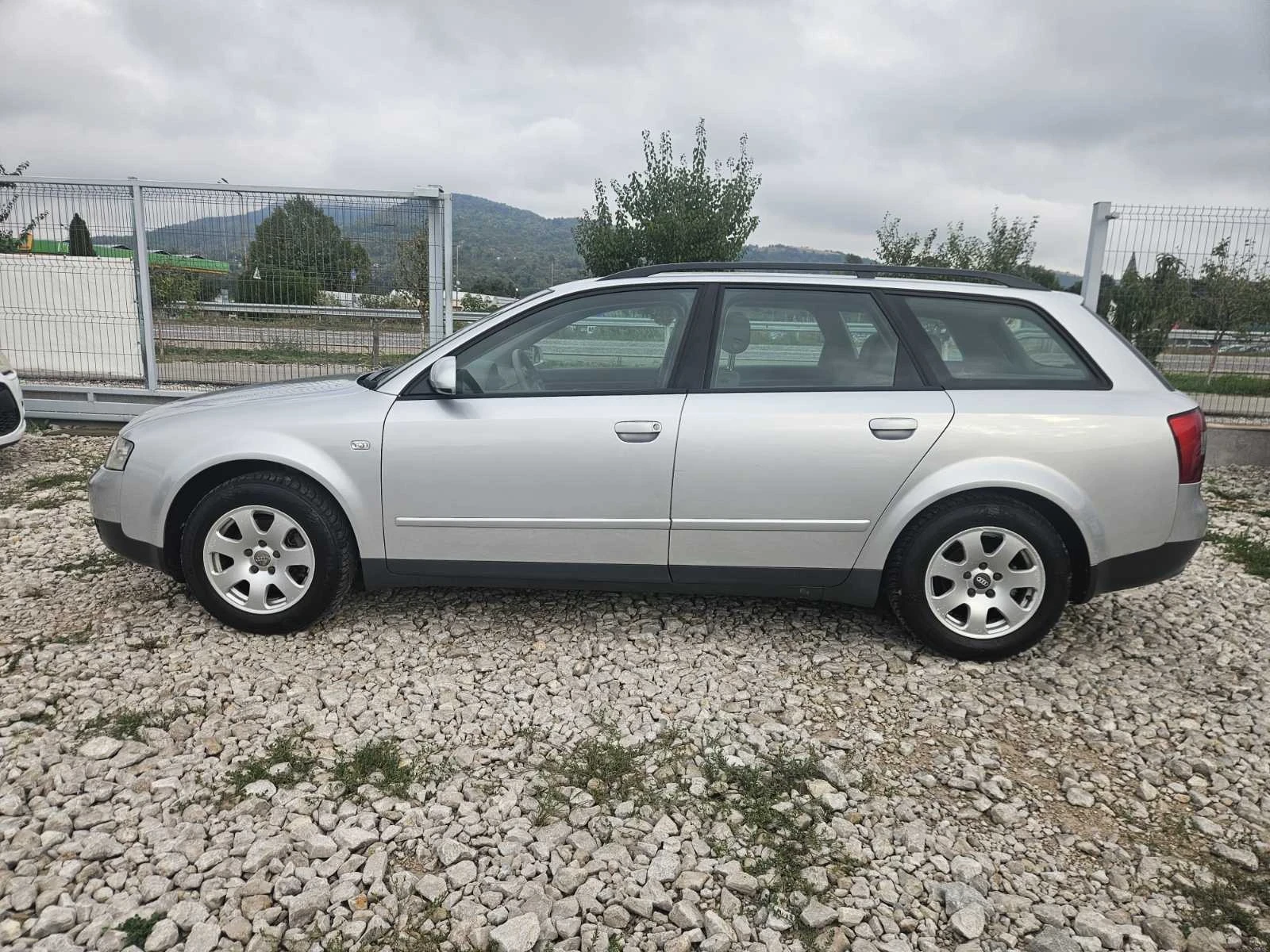 Audi A4  - изображение 2