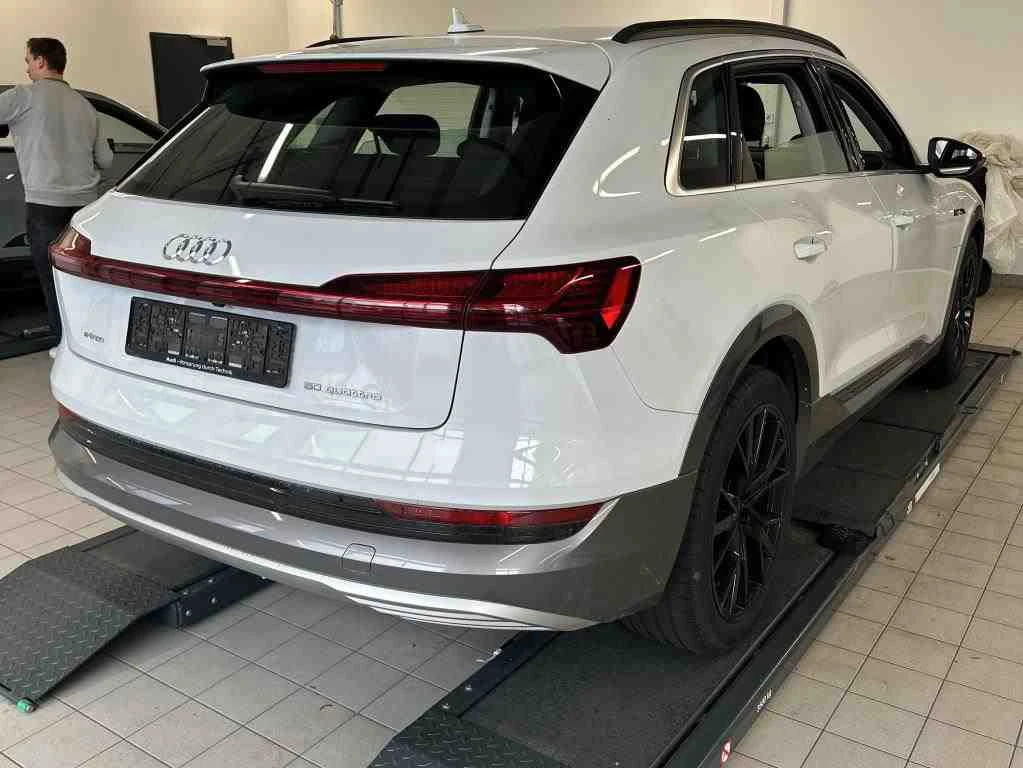Audi E-Tron 50/SOH 98%/2023/31� ��/Air/Quattro/CarPlay | Mobile.bg � ����������� 13