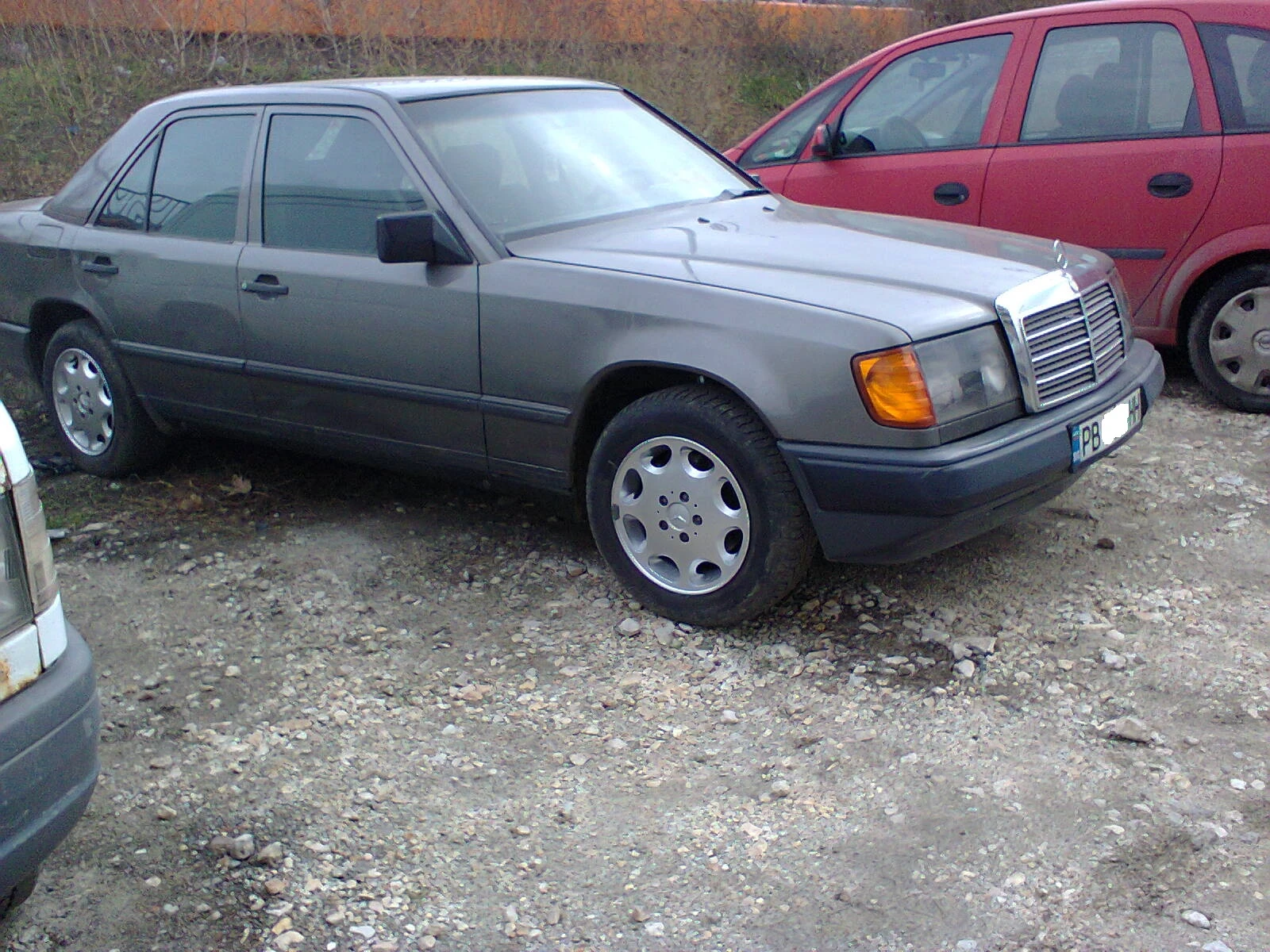 Mercedes-Benz 124 3.0 D - Avtomatik - изображение 10