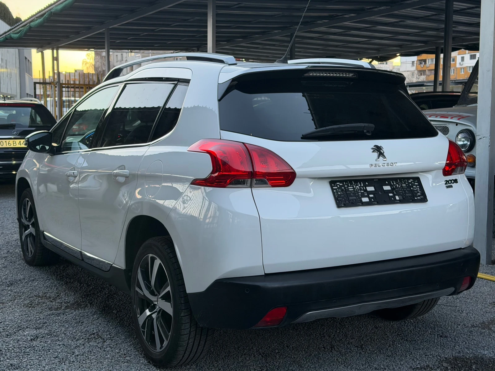 Peugeot 2008 1.6hdi 79000km* 2014* ���������* LED* PARKASSIST*  | Mobile.bg � ����������� 16