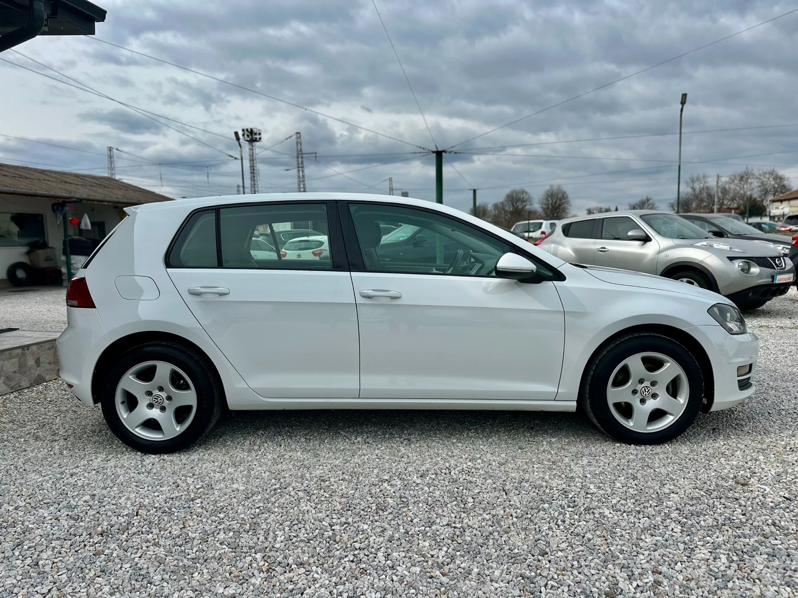 VW Golf 1.6* TDI* , снимка 5 - Автомобили и джипове - 53915416