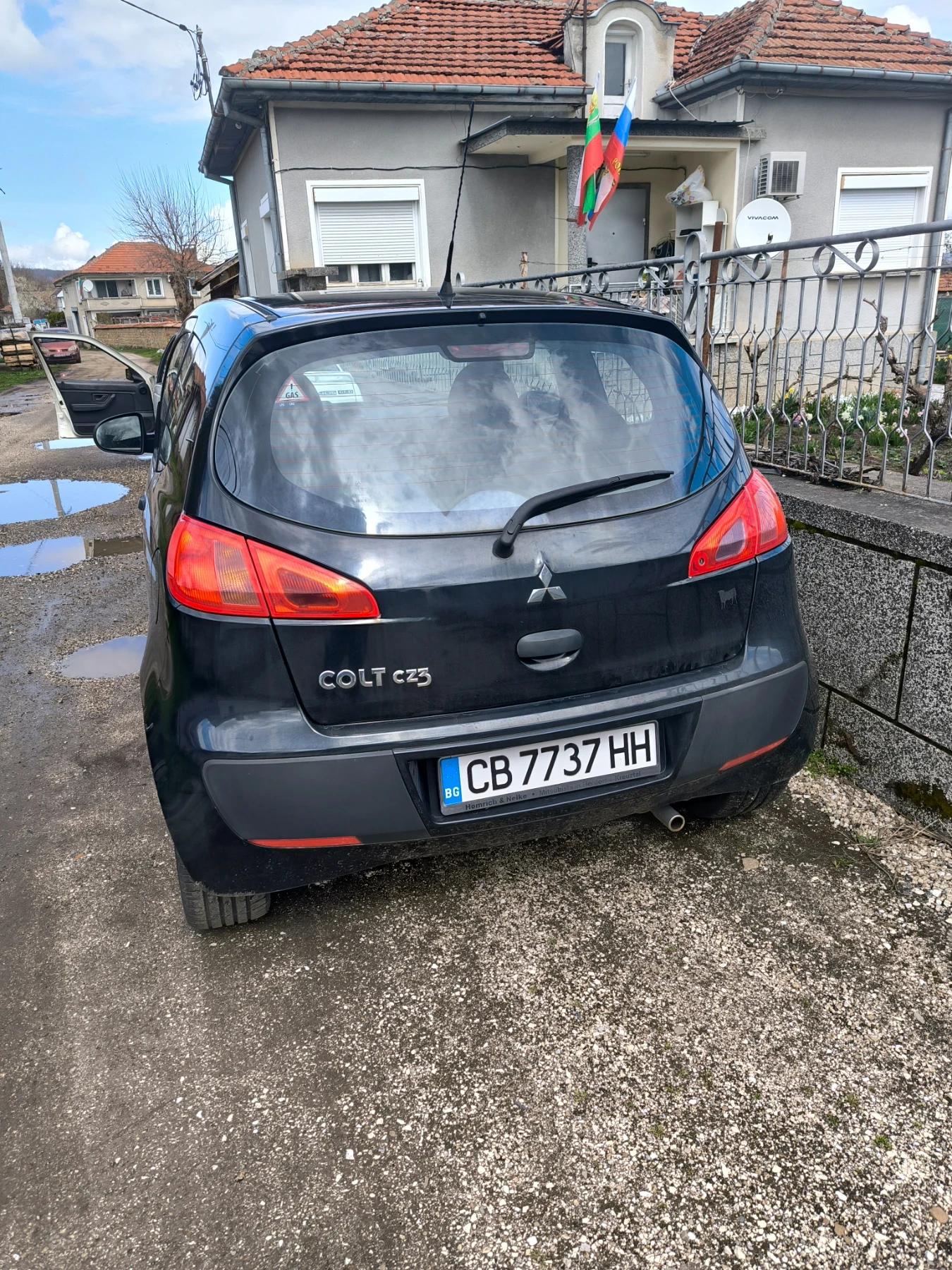 Mitsubishi Colt, снимка 3 - Автомобили и джипове - 54428305