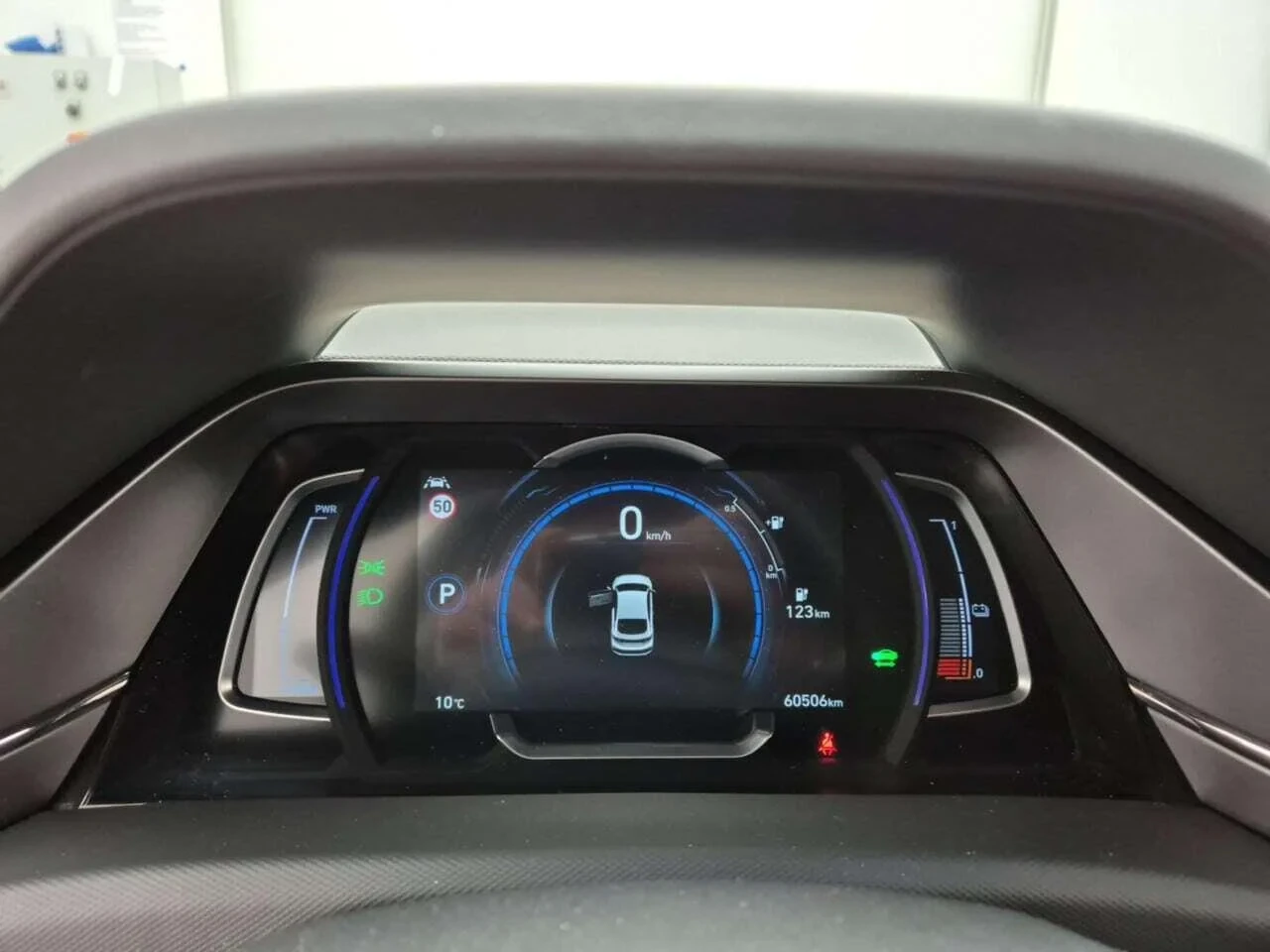 Hyundai Ioniq  EV 38 kWh Comfort Aut. LED Head-Up, снимка 7 - Автомобили и джипове - 54595521