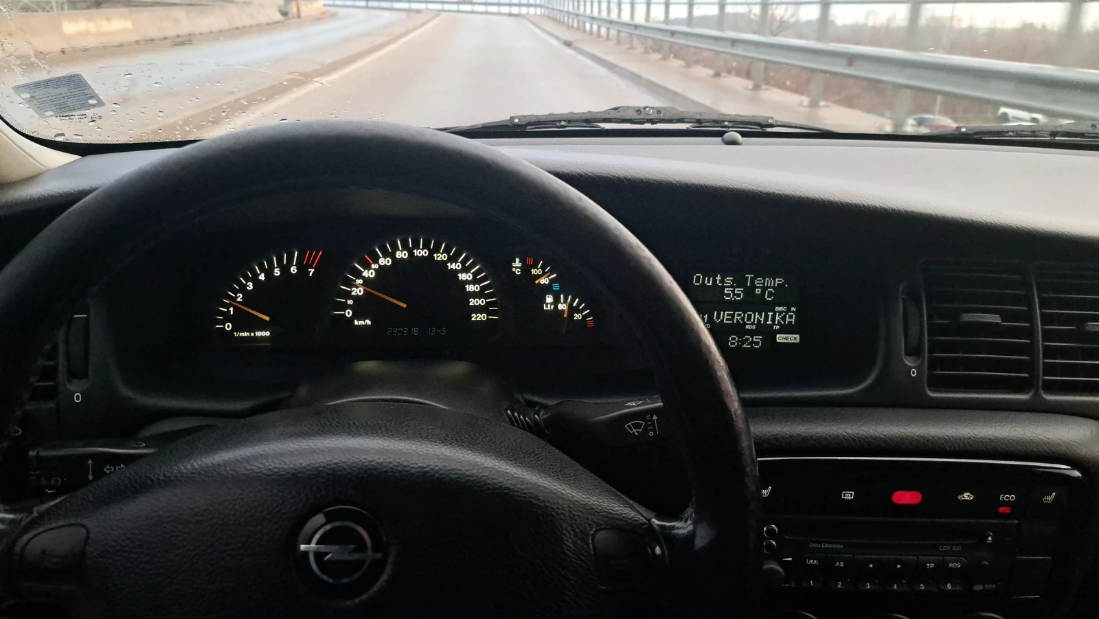 Opel Vectra Вектра Б, 1.8 125к.с Седан, снимка 11 - Автомобили и джипове - 54654013